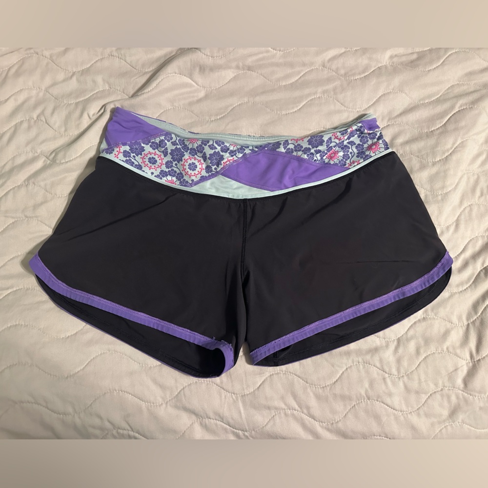 lululemon shorts size 8